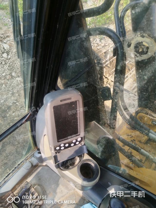 顯示屏?(駕駛室部分) 顯示屏?(駕駛室部分)