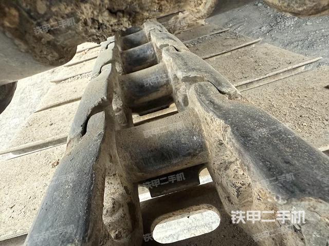 单侧履带整体（整机外观）