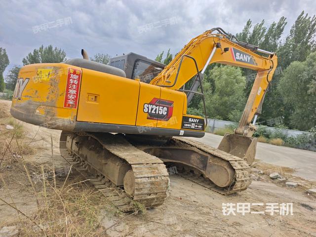 整機(jī)右后45°(整機(jī)外觀) 整機(jī)右后45°(整機(jī)外觀)