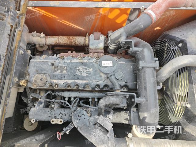 發(fā)動(dòng)機(jī)整體俯視(整機(jī)外觀) 發(fā)動(dòng)機(jī)整體俯視(整機(jī)外觀)