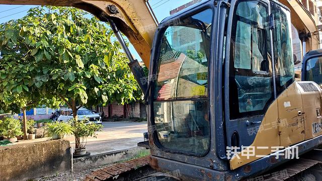 顶棚整体（驾驶室部分）