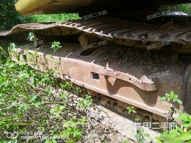 左侧履带整体 (行走机构) 左侧履带整体 (行走机构)