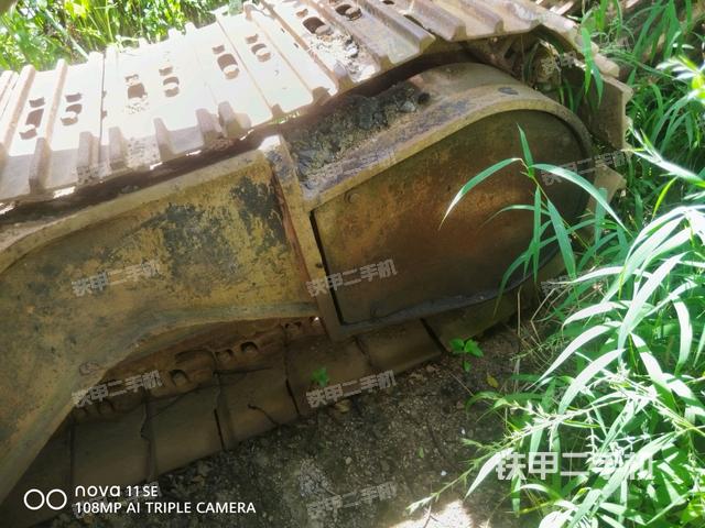 右侧行走马达盖板(行走机构) 右侧行走马达盖板(行走机构)