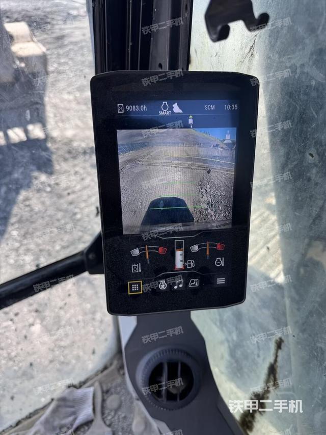 显示屏 （驾驶室部分）