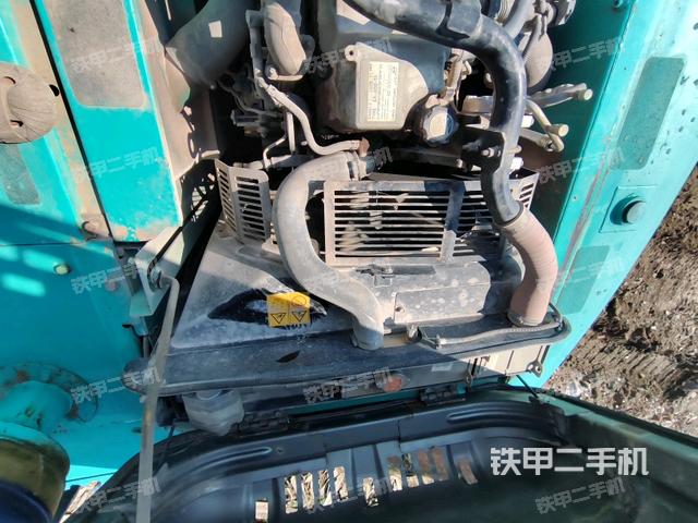 水箱+風(fēng)扇特寫(上車部件) 水箱+風(fēng)扇特寫(上車部件)