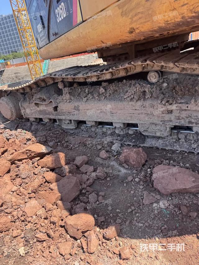 左驅(qū)動(dòng)輪(行走機(jī)構(gòu)) 左驅(qū)動(dòng)輪(行走機(jī)構(gòu))