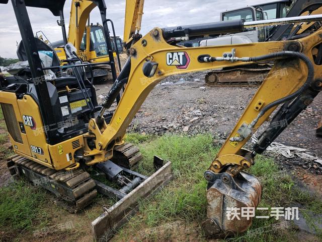 卡特彼勒CAT®301.7 CR 微型液压挖掘机