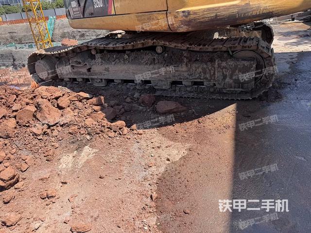 左托鏈輪和鏈筋(行走機(jī)構(gòu)) 左托鏈輪和鏈筋(行走機(jī)構(gòu))