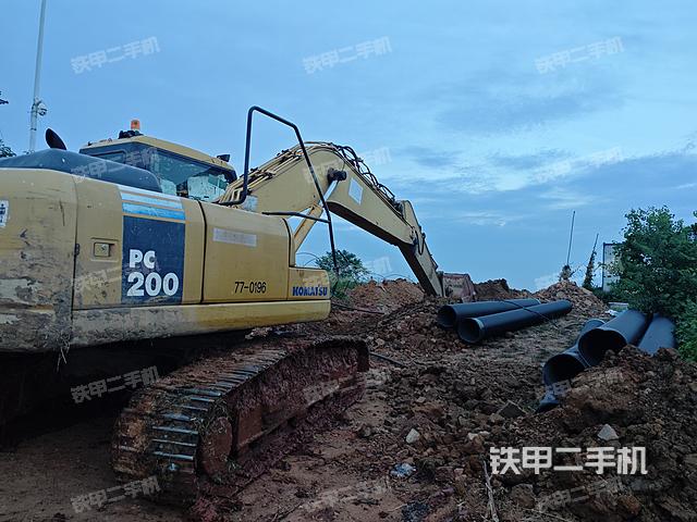 整機(jī)右后45°(整機(jī)外觀) 整機(jī)右后45°(整機(jī)外觀)