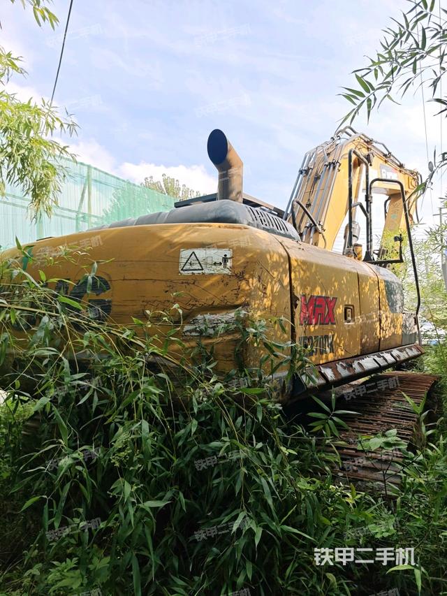 整機(jī)右后45°(整機(jī)外觀) 整機(jī)右后45°(整機(jī)外觀)