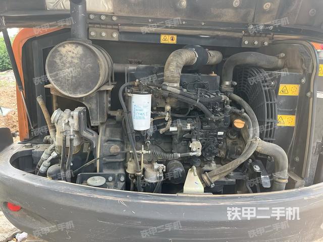 發(fā)動(dòng)機(jī)整體俯視(整機(jī)外觀) 發(fā)動(dòng)機(jī)整體俯視(整機(jī)外觀)