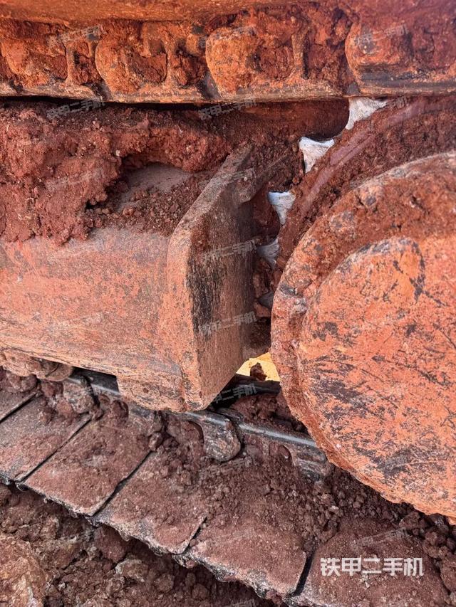 右驅(qū)動(dòng)輪(行走機(jī)構(gòu)) 右驅(qū)動(dòng)輪(行走機(jī)構(gòu))