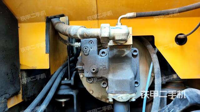 液压泵室（大件舱室）