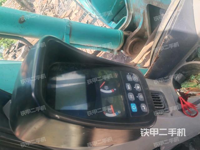 顯示屏?(駕駛室部分) 顯示屏?(駕駛室部分)