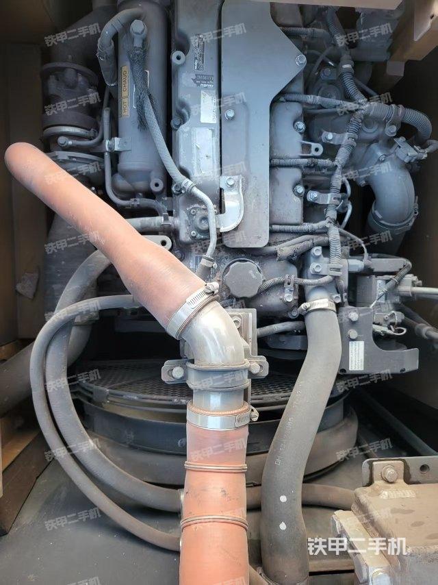 發(fā)動機(jī)整體俯視（整機(jī)外觀）