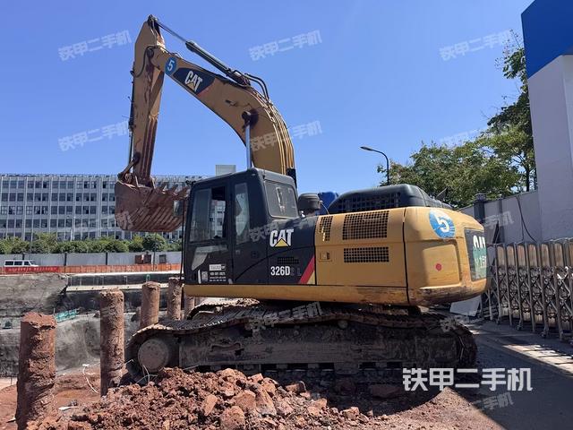 卡特彼勒CAT®326D2 L 液压挖掘机