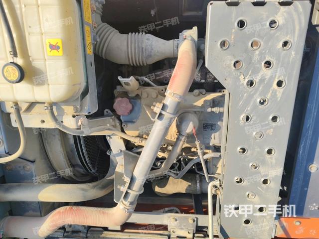 發(fā)動(dòng)機(jī)室(上車部件) 發(fā)動(dòng)機(jī)室(上車部件)