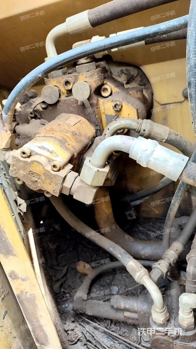 散熱器室(大件艙室) 散熱器室(大件艙室)