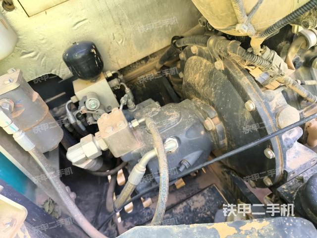 液壓泵室（大件艙室）