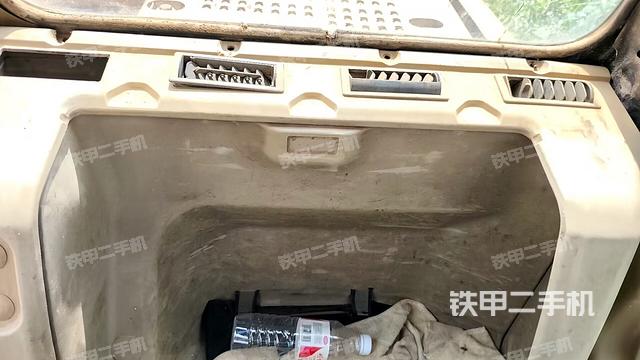 小时表(驾驶室部分) 小时表(驾驶室部分)