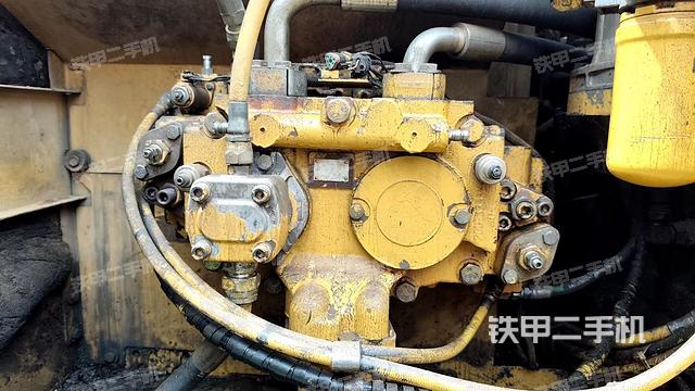 液压泵室(大件舱室) 液压泵室(大件舱室)