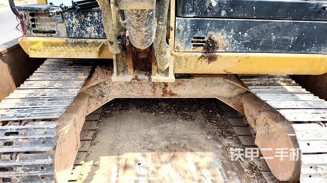 大臂根部?斜(工作和回轉(zhuǎn)裝置) 大臂根部?斜(工作和回轉(zhuǎn)裝置)