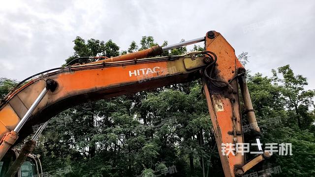 小臂整体左后(工作和回转装置) 小臂整体左后(工作和回转装置)