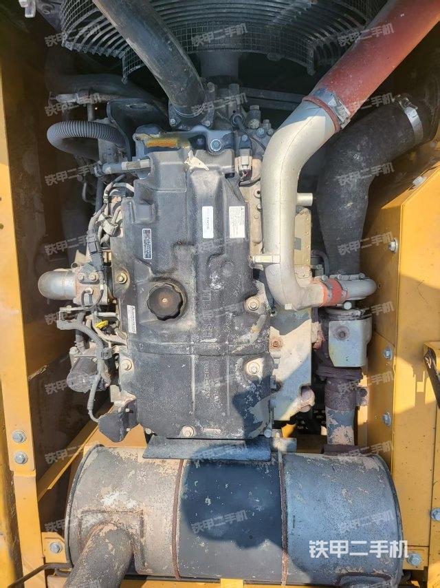 發(fā)動機(jī)整體俯視（整機(jī)外觀）