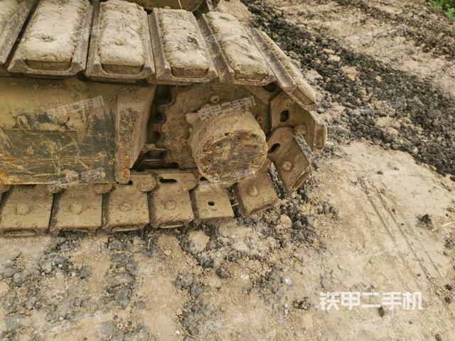 左驅(qū)動輪(行走機(jī)構(gòu)) 左驅(qū)動輪(行走機(jī)構(gòu))