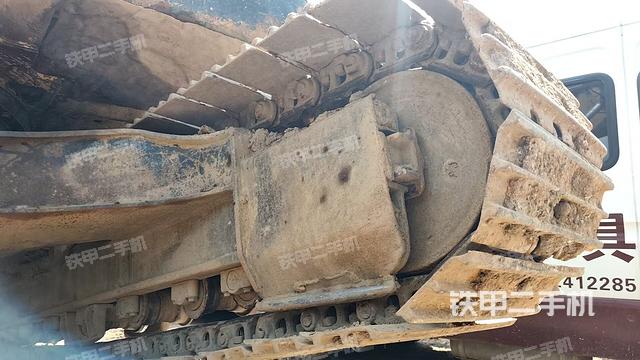 右驅(qū)動(dòng)輪(行走機(jī)構(gòu)) 右驅(qū)動(dòng)輪(行走機(jī)構(gòu))