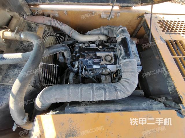 發(fā)動(dòng)機(jī)室(上車部件) 發(fā)動(dòng)機(jī)室(上車部件)