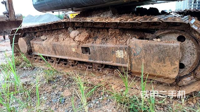 左側行走馬達蓋板(行走機構) 左側行走馬達蓋板(行走機構)