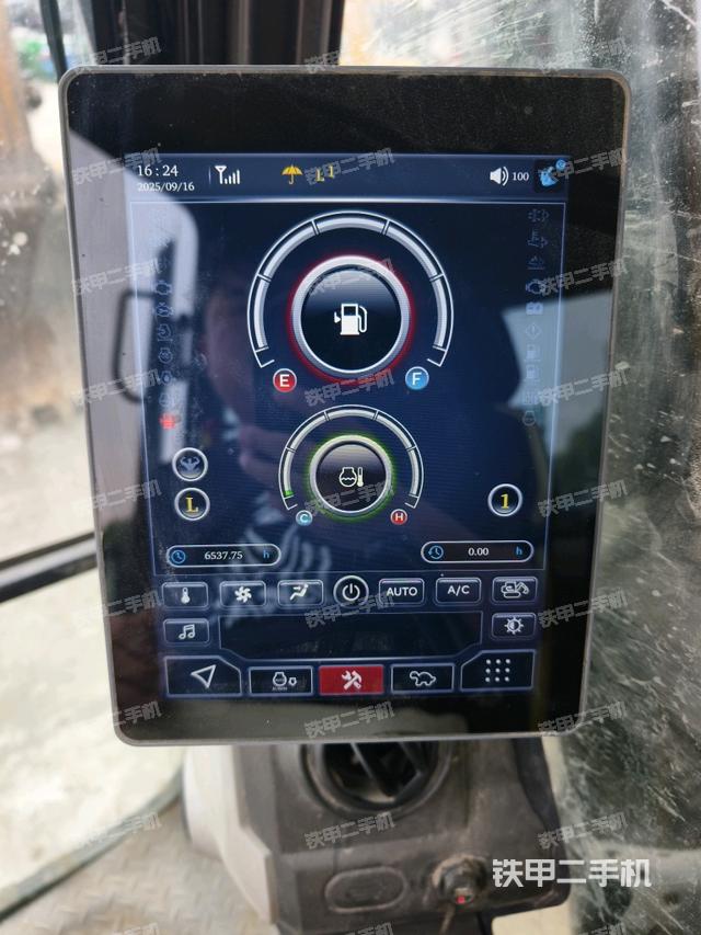 小時表(駕駛室部分) 小時表(駕駛室部分)