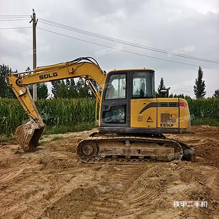 山东临工E690F挖掘机实拍图片