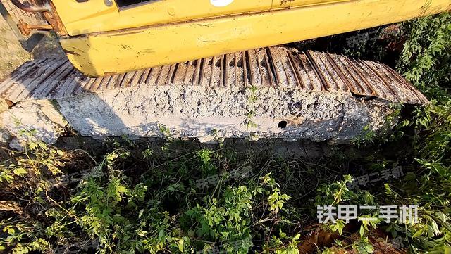 右驱动轮(行走机构) 右驱动轮(行走机构)