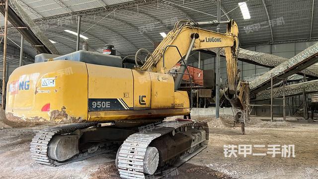 整機(jī)右后45°（整機(jī)外觀）