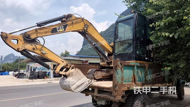 右前45(整機外觀) 右前45(整機外觀)