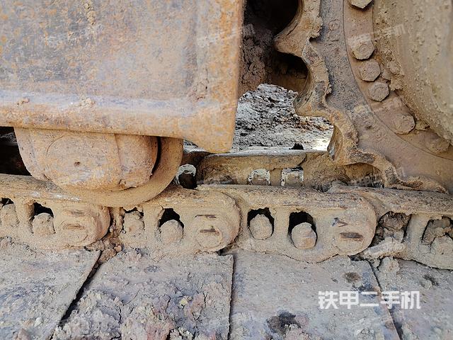 單側(cè)履帶整體（整機(jī)外觀）