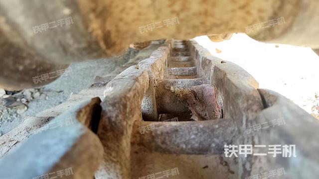 左托鏈輪和鏈筋(行走機(jī)構(gòu)) 左托鏈輪和鏈筋(行走機(jī)構(gòu))