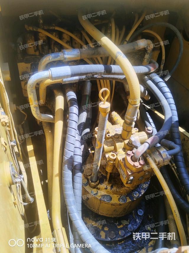 回转马达(上车部件) 回转马达(上车部件)