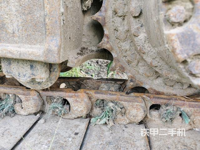 左驅(qū)動(dòng)輪(行走機(jī)構(gòu)) 左驅(qū)動(dòng)輪(行走機(jī)構(gòu))