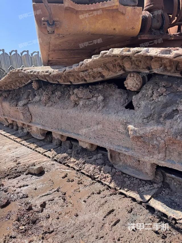 左導(dǎo)向輪(行走機(jī)構(gòu)) 左導(dǎo)向輪(行走機(jī)構(gòu))