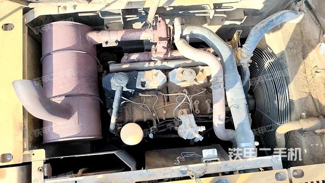 水箱+风扇特写(上车部件) 水箱+风扇特写(上车部件)