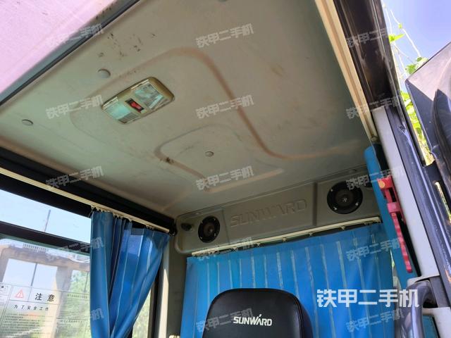 頂棚整體（駕駛室部分）