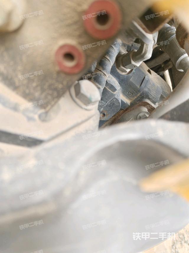 液壓泵室(大件艙室) 液壓泵室(大件艙室)