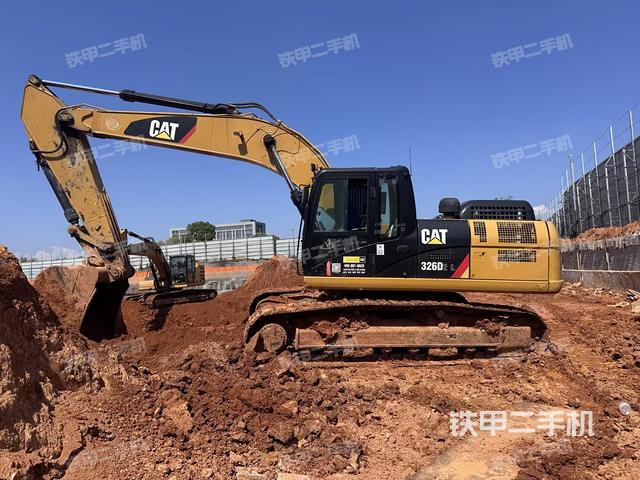 卡特彼勒CAT?326D2 L 液壓挖掘機(jī)