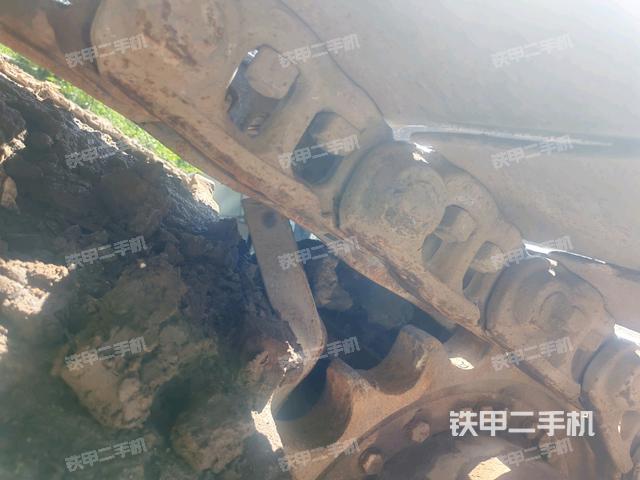 右側(cè)行走馬達(dá)蓋板(行走機(jī)構(gòu)) 右側(cè)行走馬達(dá)蓋板(行走機(jī)構(gòu))