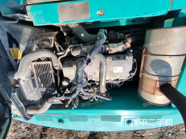 發(fā)動(dòng)機(jī)室(上車部件) 發(fā)動(dòng)機(jī)室(上車部件)