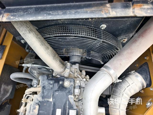 水箱+風(fēng)扇特寫(上車部件) 水箱+風(fēng)扇特寫(上車部件)