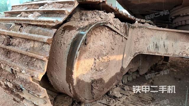 左托鏈輪和鏈筋(行走機構(gòu)) 左托鏈輪和鏈筋(行走機構(gòu))